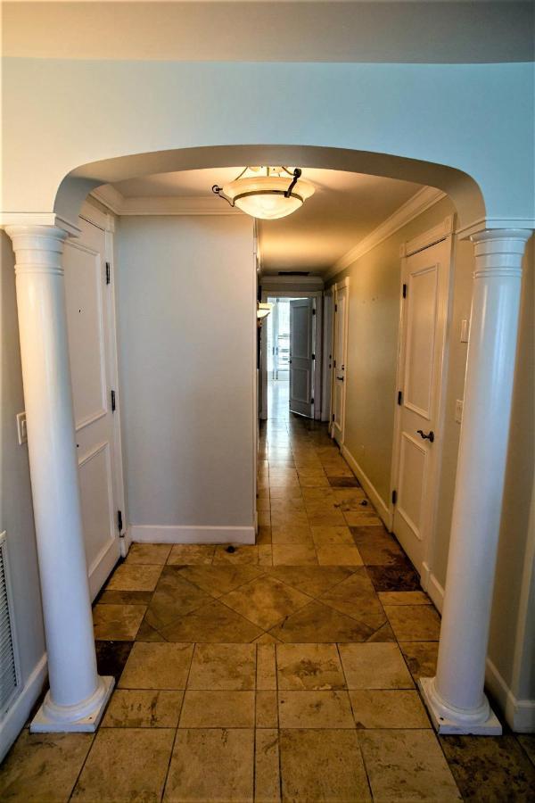 Villa Renaissance Unit 205 Grace Bay Beach Экстерьер фото