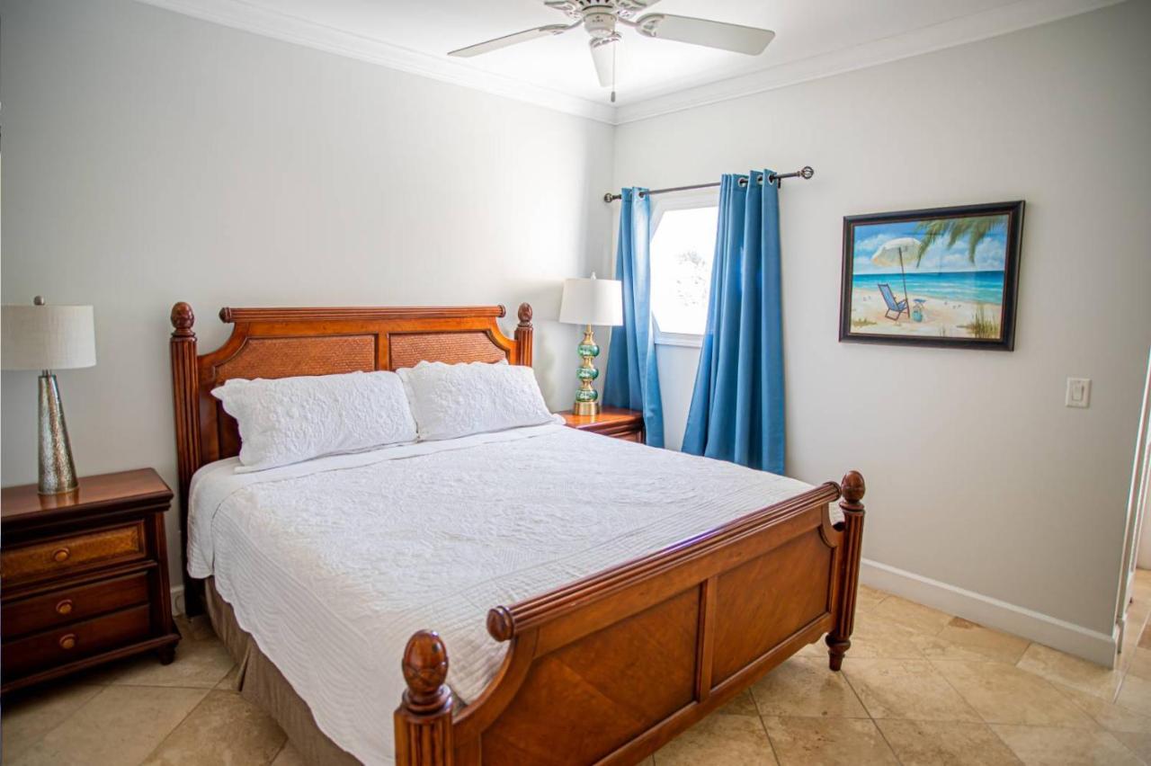 Villa Renaissance Unit 205 Grace Bay Beach Экстерьер фото